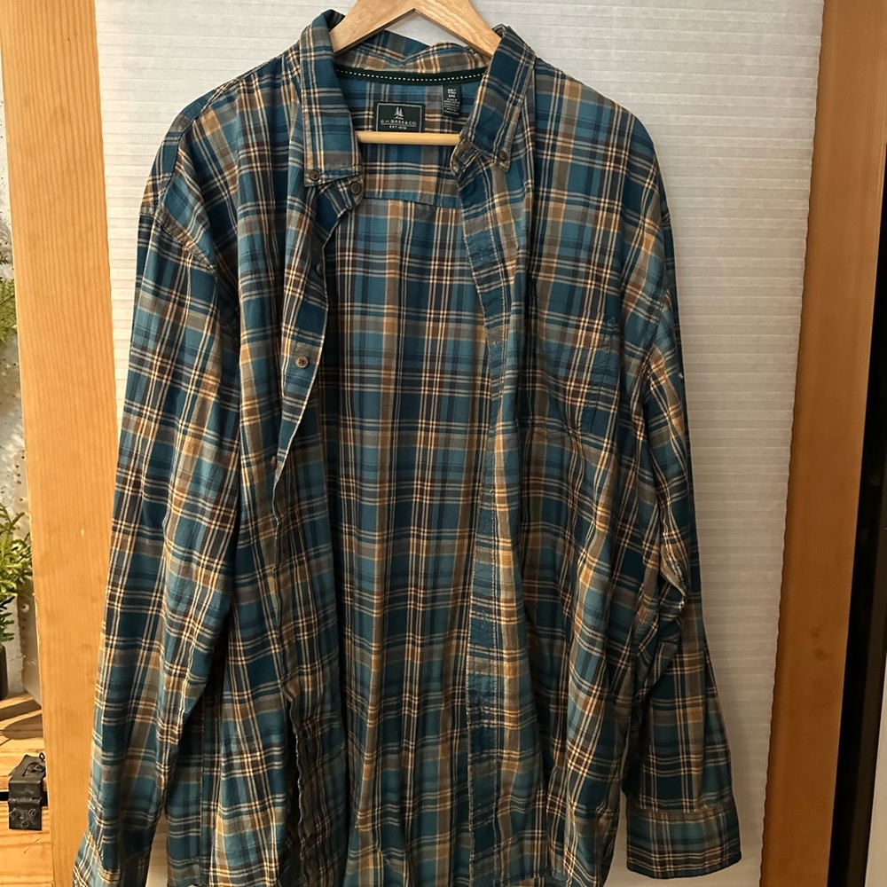 G.H. Bass & Co. Blue and Tan Plaid Shirt Jacket